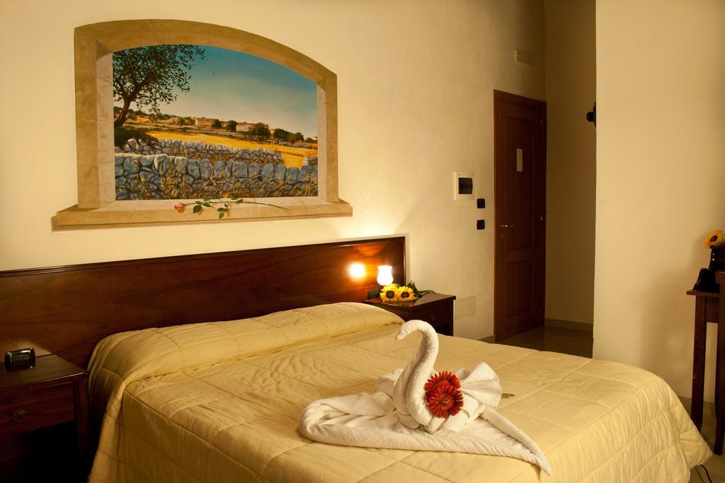 Agriturismo Tenuta Margitello Comiso Oda fotoğraf